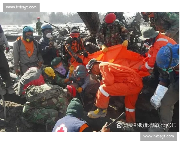 队长别哭！洪水中的生命守护者与雪域高原的护心天使