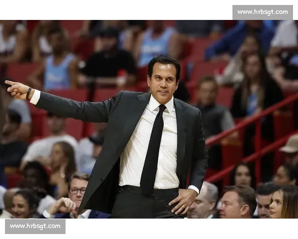 历史性突破！尼克斯瞄准南卡三冠教头，NBA 或迎首位女主帅